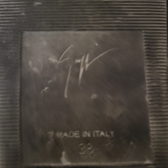 Giuseppe Zanetti Sneakers Pre-owned. Size 8 - Picture 13 of 13